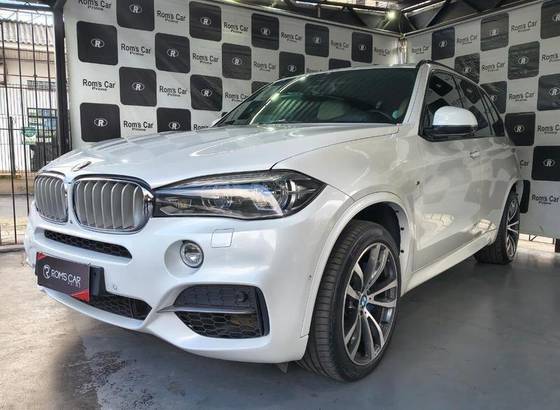 BMW X5 3.0 4X4 M50D I6 TURBO DIESEL 4P AUTOMÁTICO BMW X5 3.0 4X4 M50D I6 TURBO DIESEL 4P AUTOMÁTICO